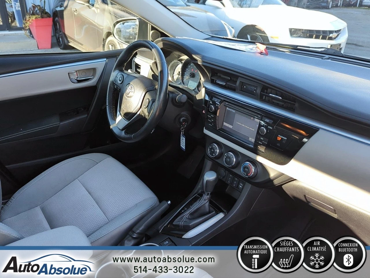 2014 Toyota Corolla LE Image principale