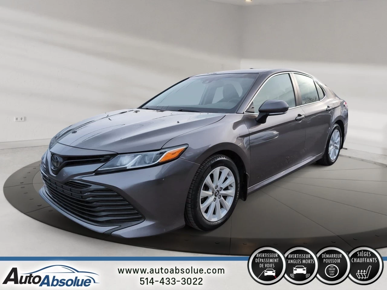 2019 Toyota Camry LE Main Image