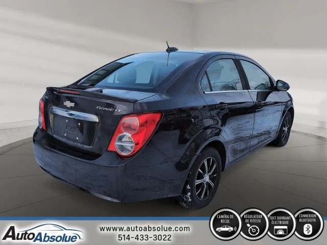 Chevrolet Sonic LT 2015