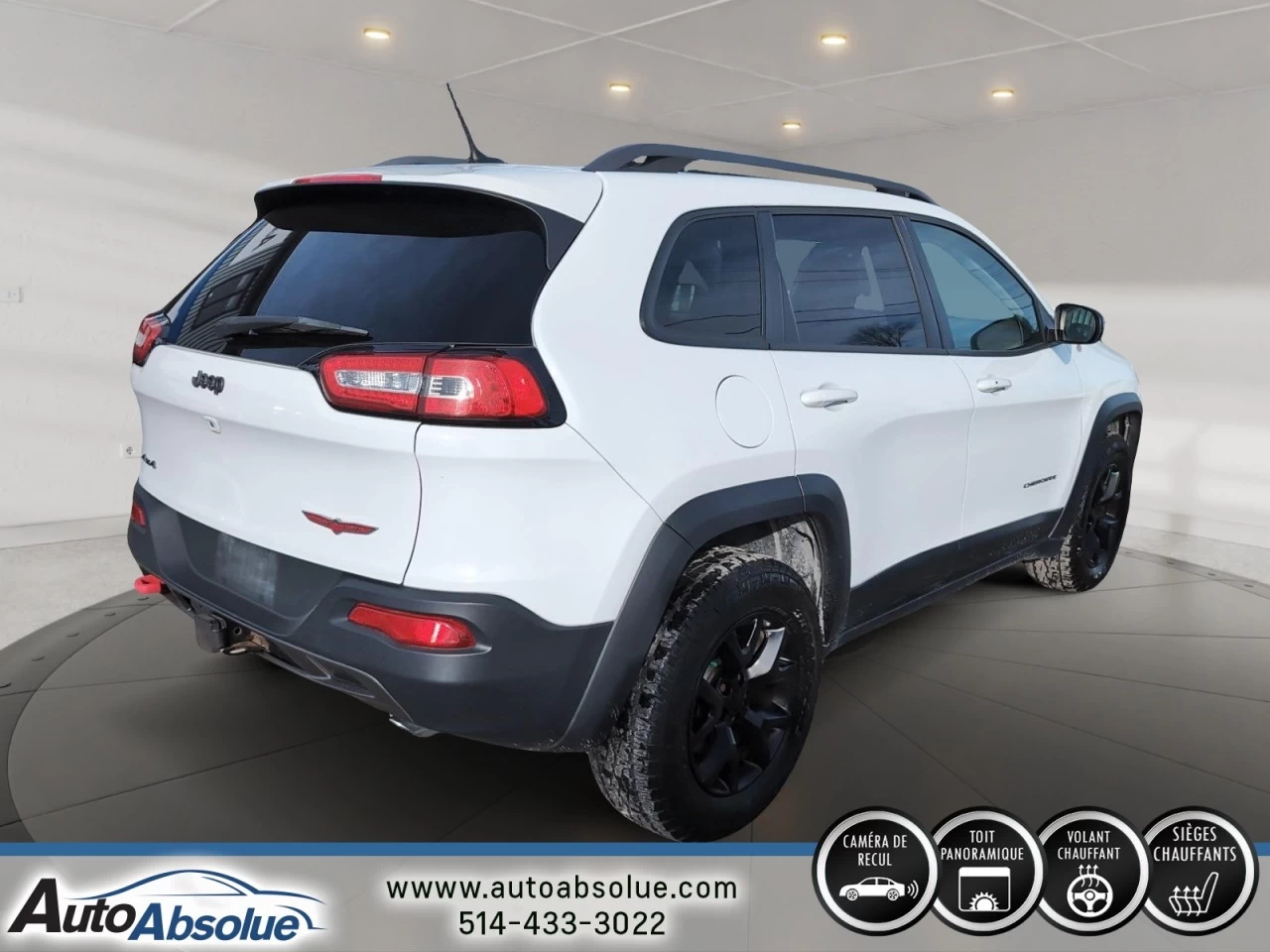 2015 Jeep Cherokee Trailhawk Main Image