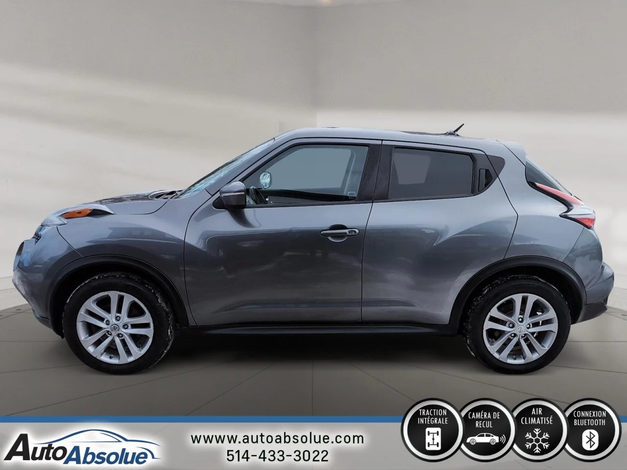 2015 Nissan Juke SV Image principale