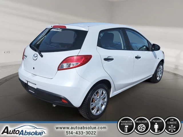 Mazda 2 GX 2011