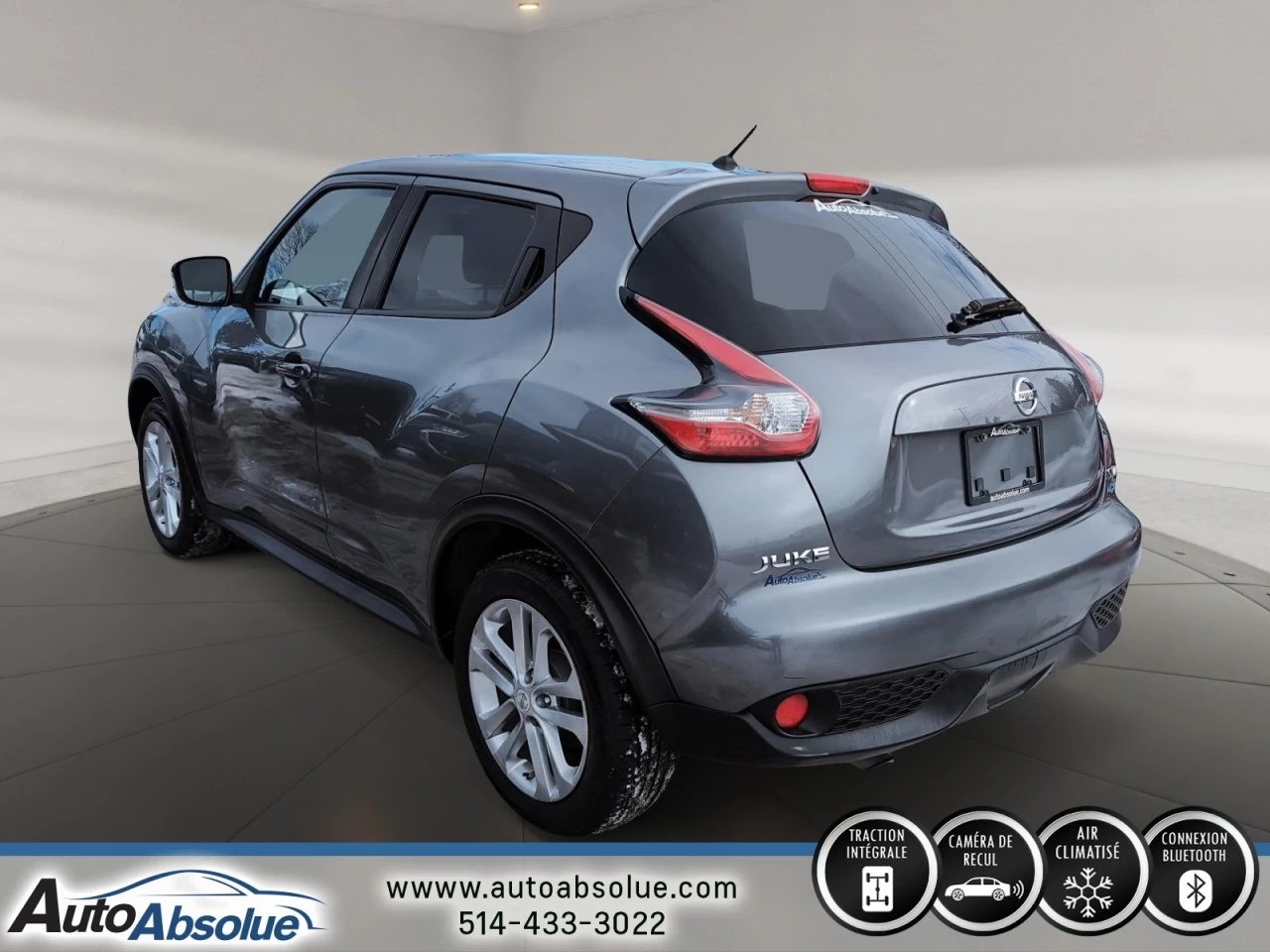 2015 Nissan Juke SV Image principale