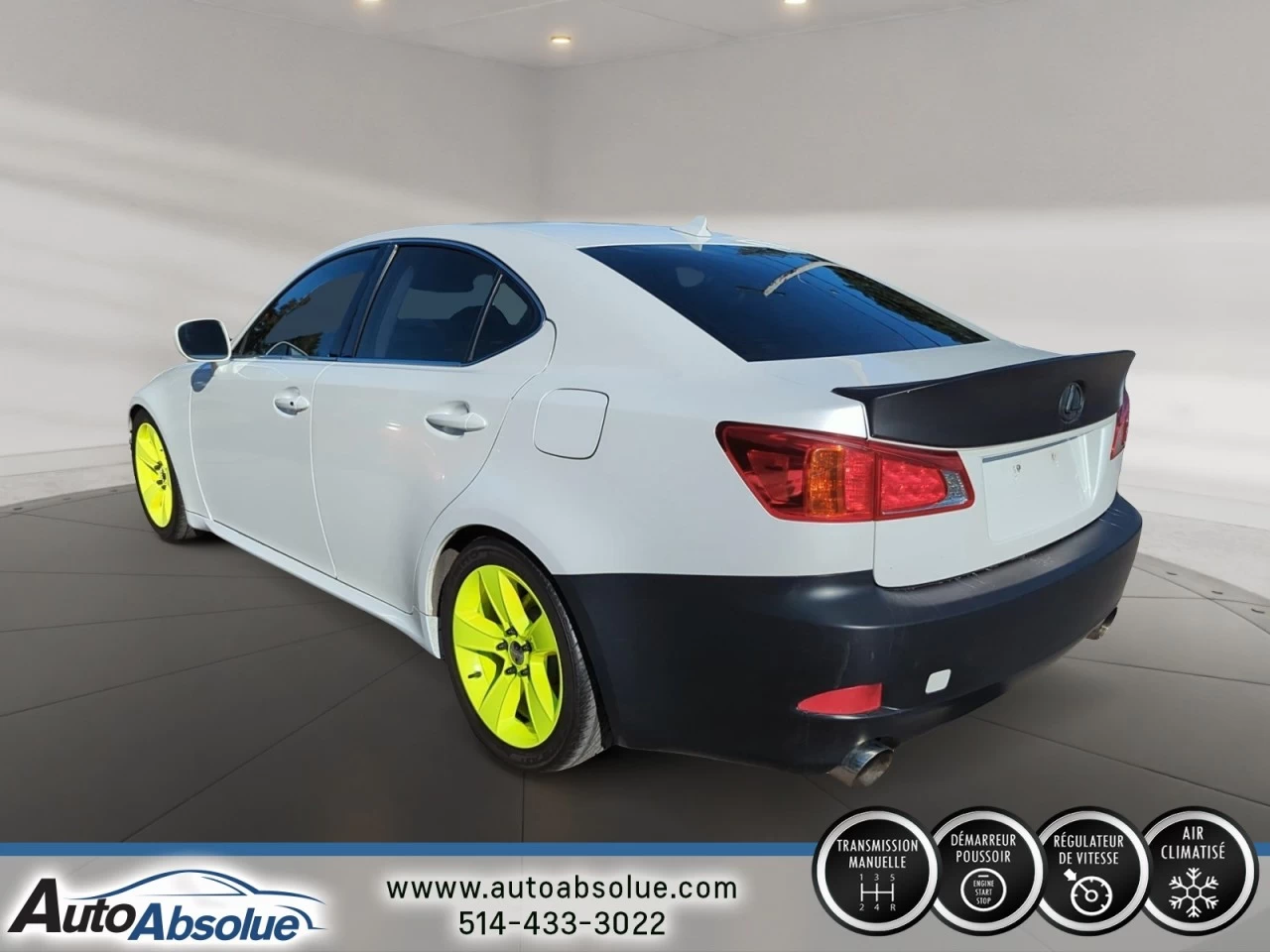 2009 Lexus IS250 4dr Sdn RWD Image principale