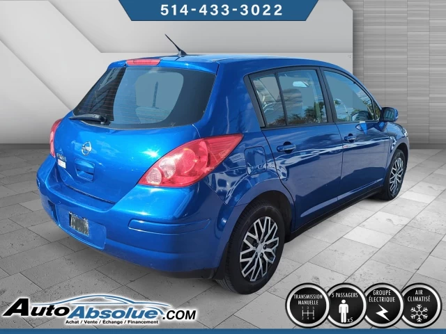 Nissan Versa 1.8 2012