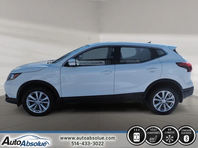 Nissan Qashqai S + AWD 2017