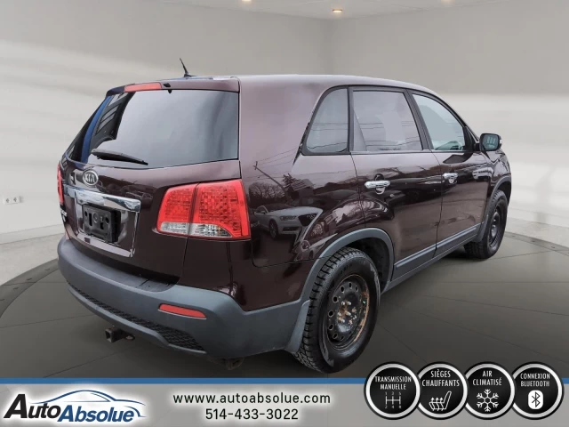 Kia Sorento LX 2011